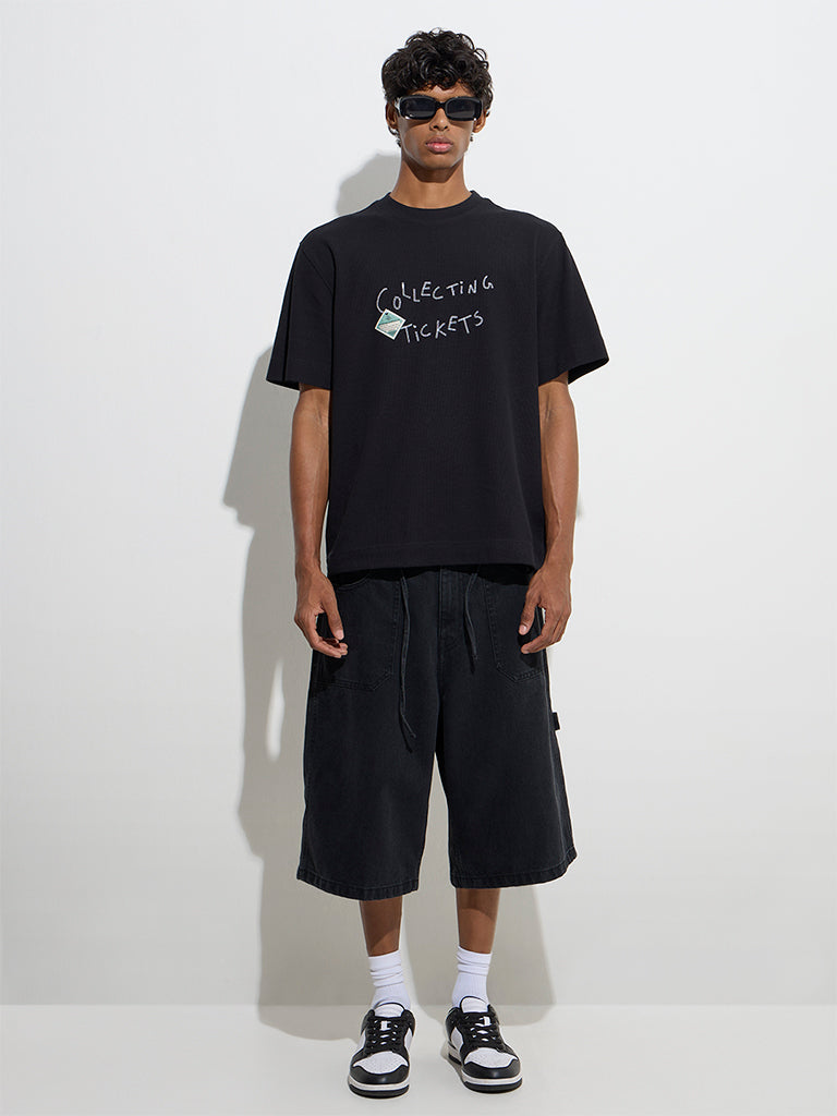 Westside Nuon Men's Charcoal Relaxed-Fit Mid-Rise Denim Jorts for Casual Wear Full Model View