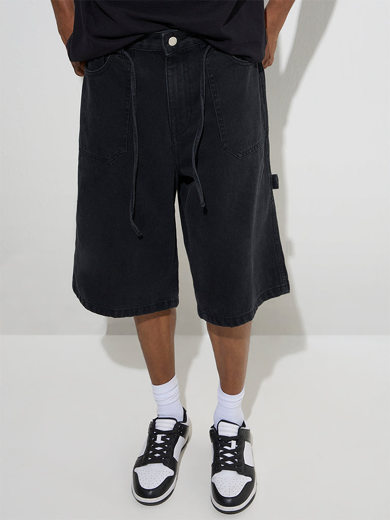 Westside Nuon Men's Charcoal Relaxed-Fit Mid-Rise Denim Jorts for Casual Wear Front View