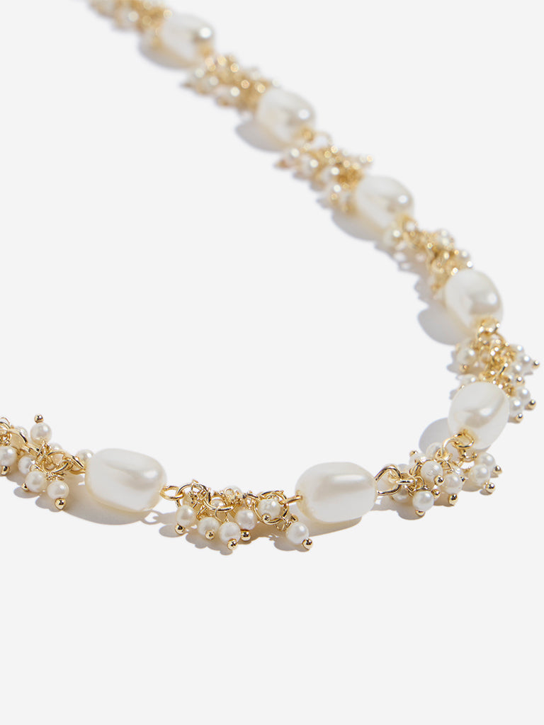 Westside Accessories Gold & White Pearlescent Mogra Necklace