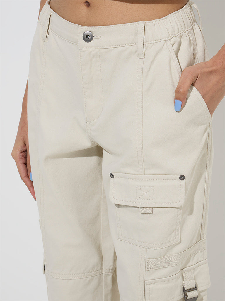 Nuon Beige Cargo-Style Mid-Rise Cotton Pants