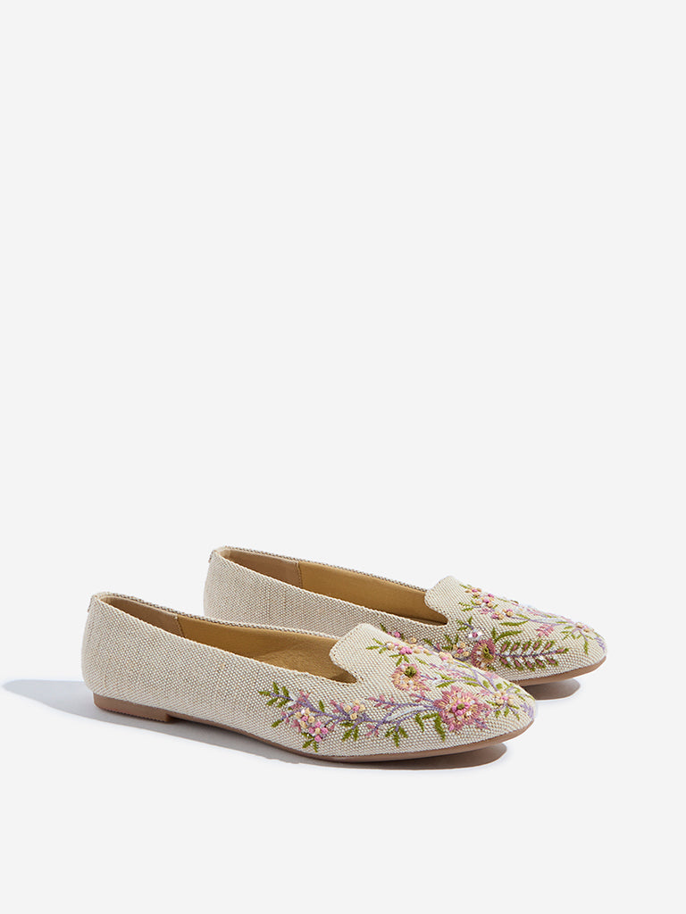Westside LUNA BLU Women's Pink Floral Embroidered Loafers Front View