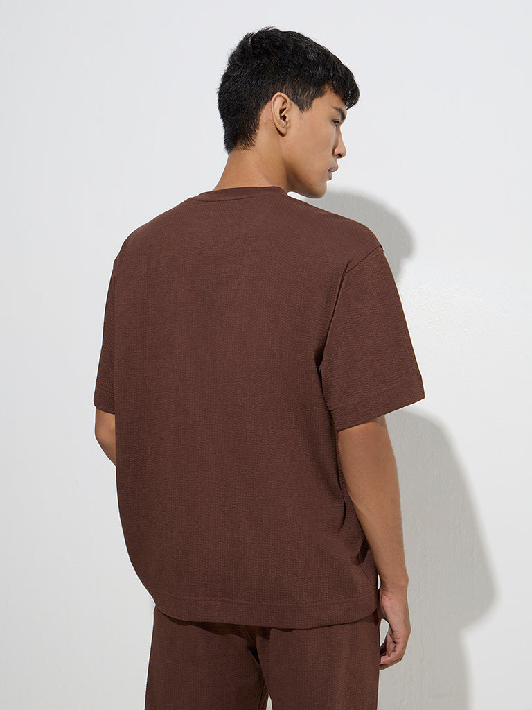 Westside Studiofit Men's Brown Self Relaxed-Fit Cotton-Blend T-Shirt for Sports Wear Back View