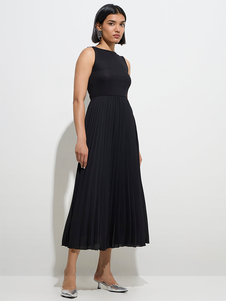 Westside Wardrobe Women's Black Accordion Pleated A-Line Dress for Work Wear Full Model View