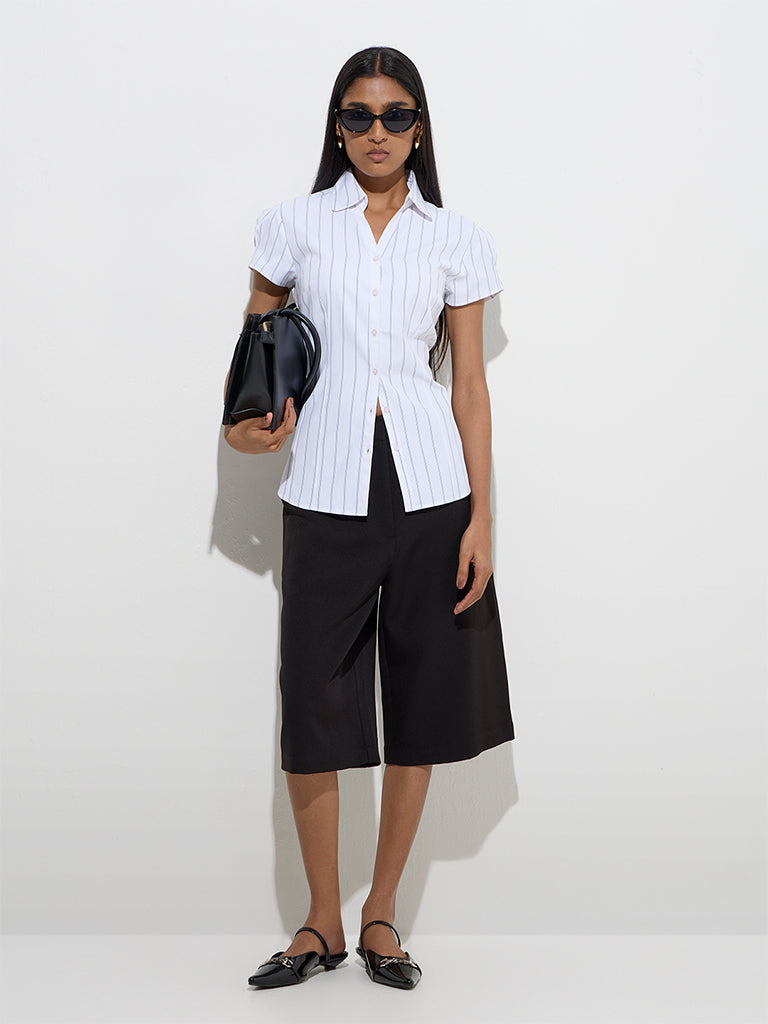 Westside Wardrobe Women's Black Solid High-Rise Jorts for Work Wear Full Model View