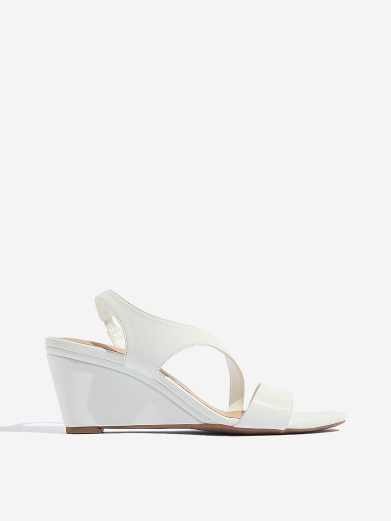 Westside LUNA BLU Women's White Wedge Sandals Side View