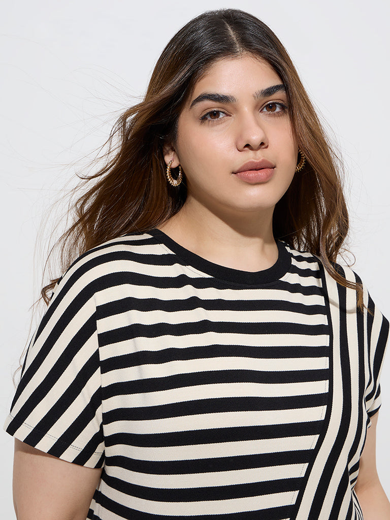 Gia Black Stripe Printed T-Shirt
