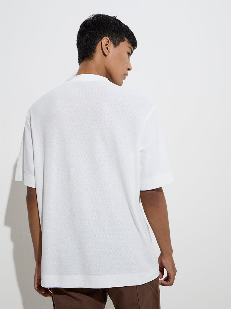 Nuon White Embroidered Relaxed-Fit Cotton T-Shirt