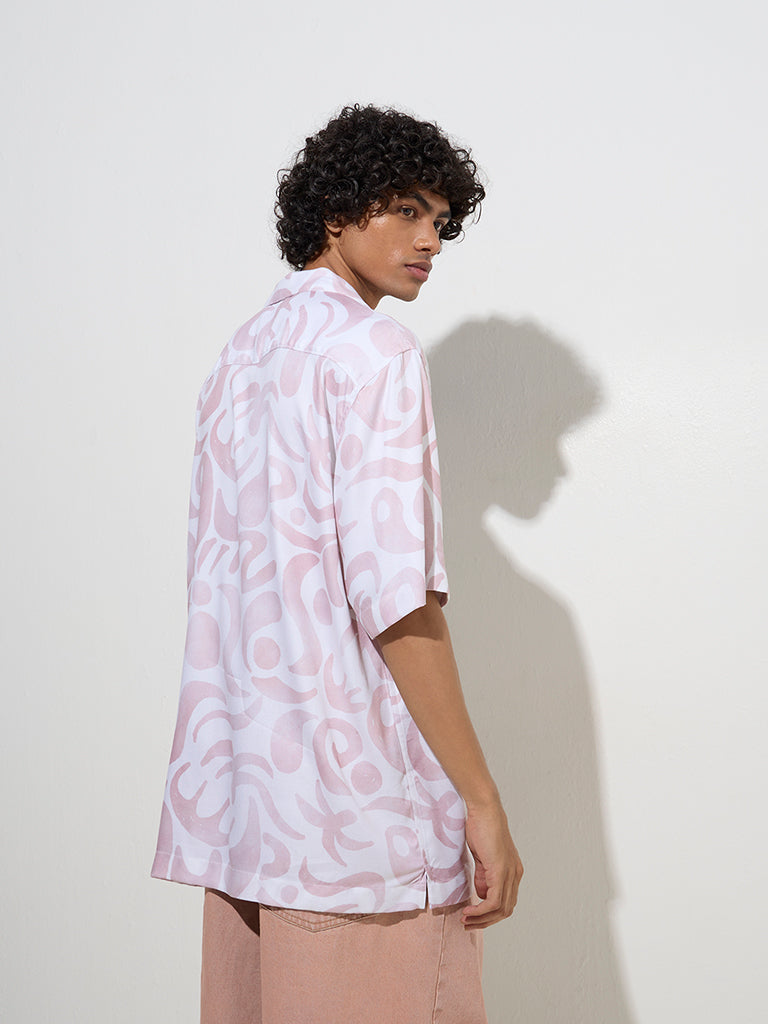westisde Nuon Men's Pink Abstract Design Relaxed-Fit Cotton-Blend Shirt for Casual Wear Back View