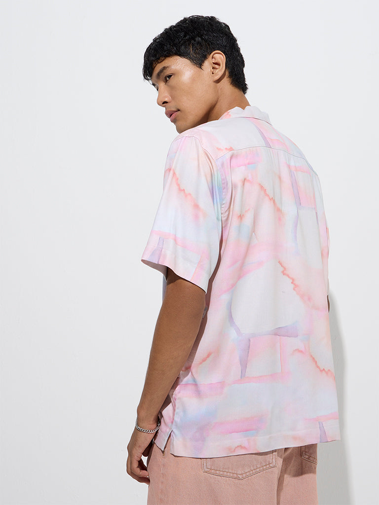 westisde Nuon Men's Pink Tie-Dye Pattern Relaxed-Fit Shirt for Casual Wear Back View