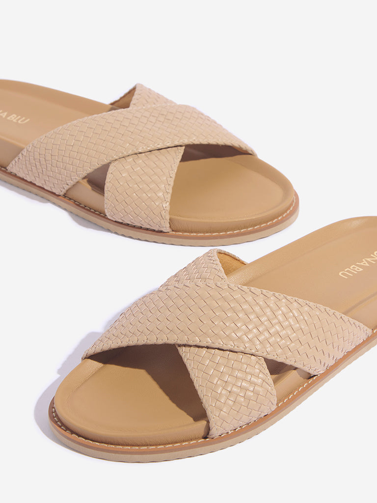 Westside LUNA BLU Women's Beige Criss-Cross Strap Sandals Zoomed View
