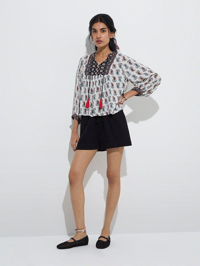 Bombay Paisley White Paisley Printed Cotton Top