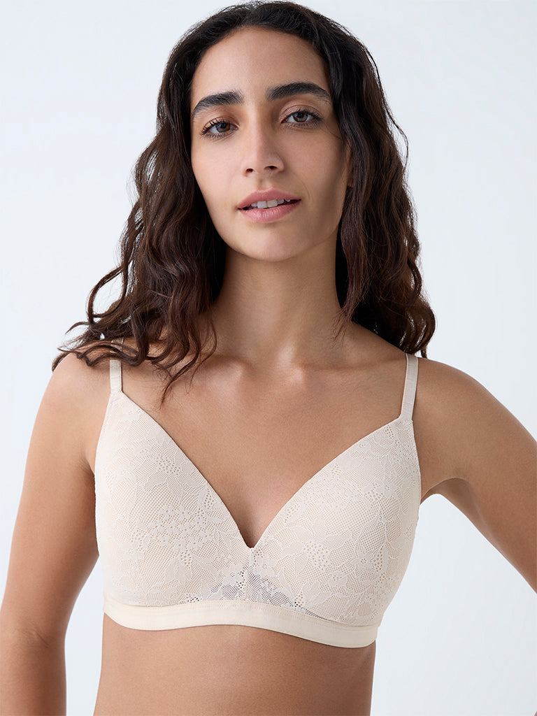Wunderlove Light Beige Lace Detailed Padded Bra