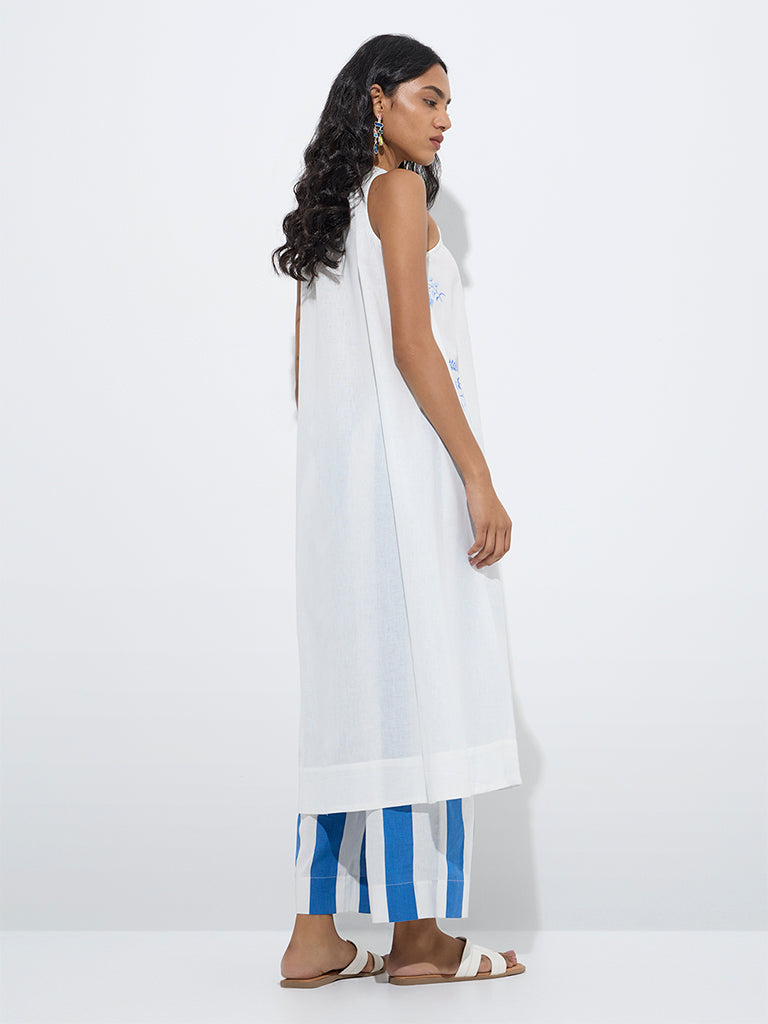 Utsa White Floral Design A-Line Cotton-Blend Kurta
