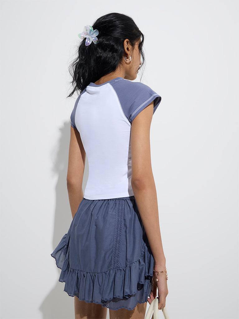 westisde Nuon Women's White Printed Cotton T-Shirt for Casual Wear Back View