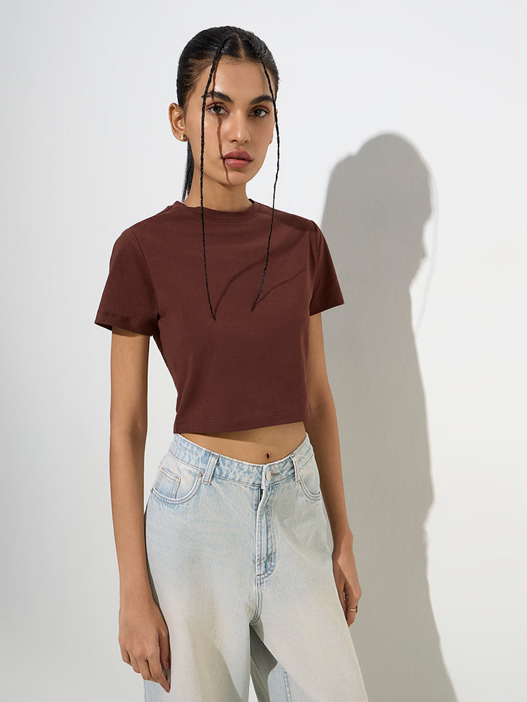 Nuon Brown Solid Cotton-Blend T-Shirt