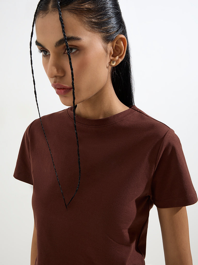 Nuon Brown Solid Cotton-Blend T-Shirt