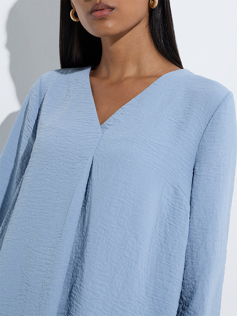 westisde Wardrobe Women's Blue Crinkle-Textured Blouse for Work Wear Zoom View