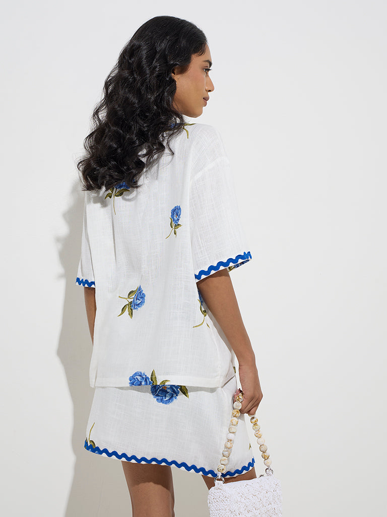 westisde LOV Women's White Floral Pattern Shirt for Casual Wear Back View