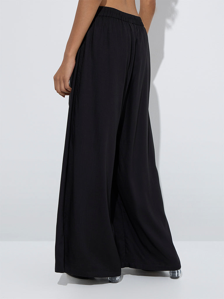 LOV Black Embroidered Mid-Rise Pants