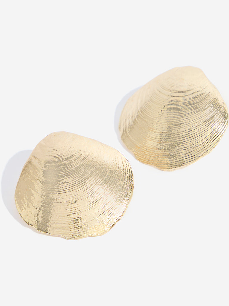 Westside Accessories Gold Shell Stud Earrings
