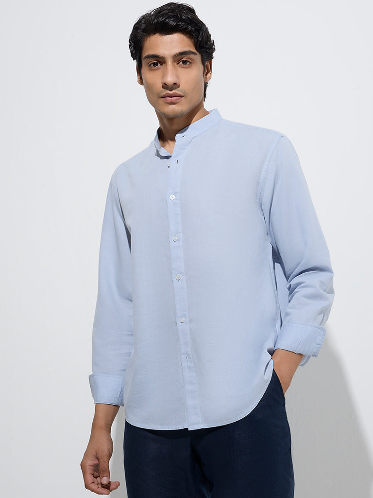 Westside Ascot Men's Light Blue Relaxed-Fit Linen-Blend Shirt for Casual Wear Front View