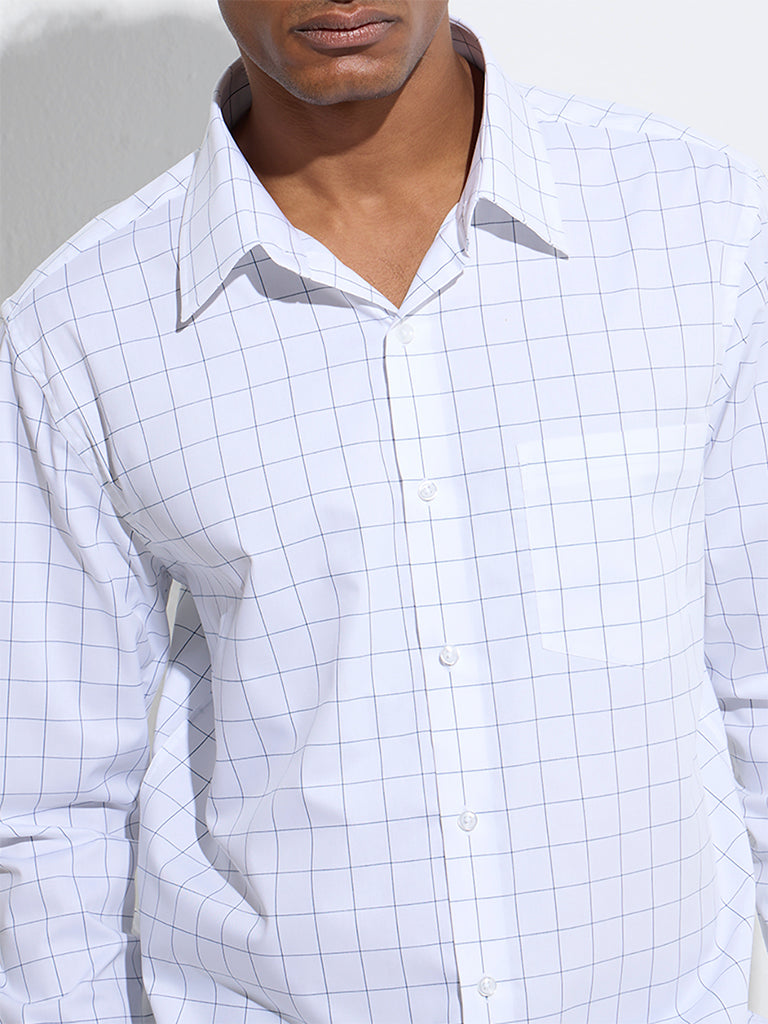 Westside WES Formals Men's White Checks Design Slim-Fit Cotton Shirt for Work Wear Zoom View