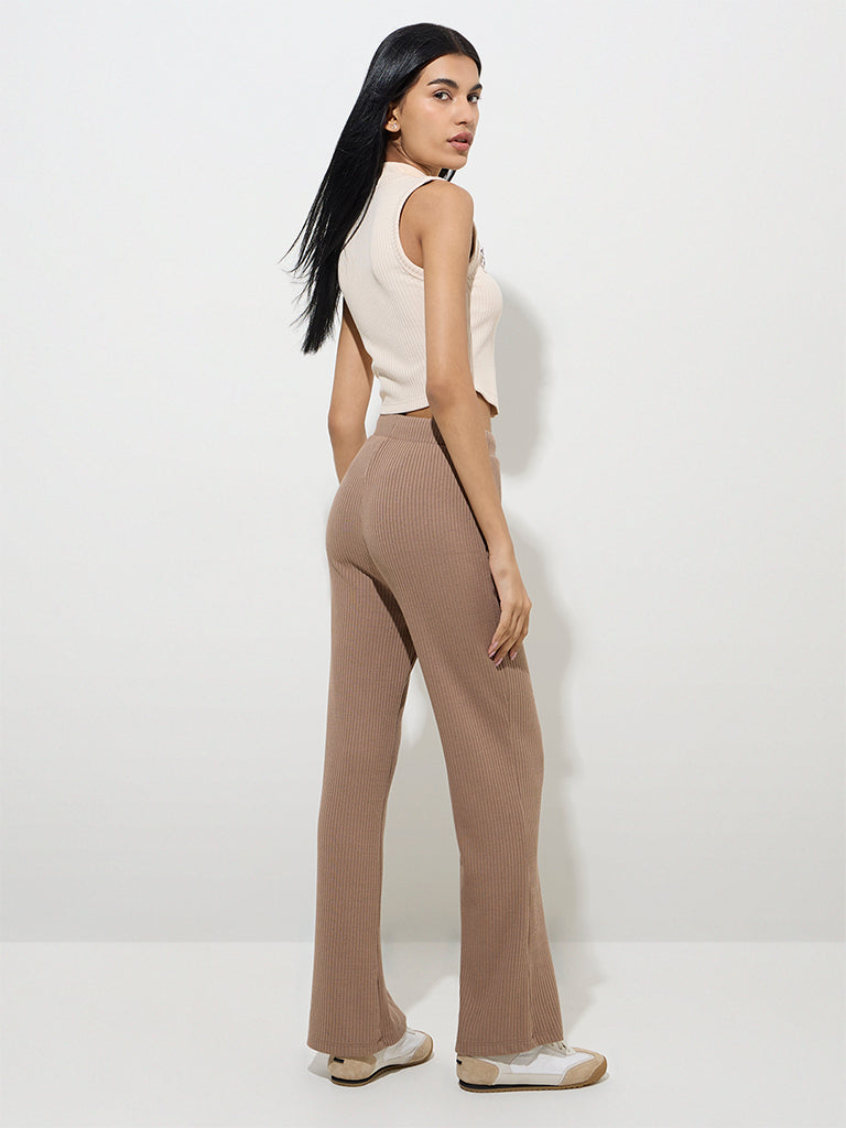 westisde Studiofit Women's Beige Ribbed-Textured Jacket for Sports Wear Back View