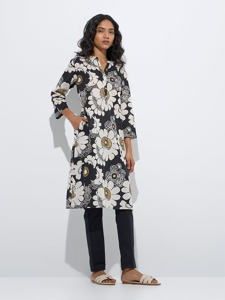 Utsa Black Floral Design Straight Cotton Kurta