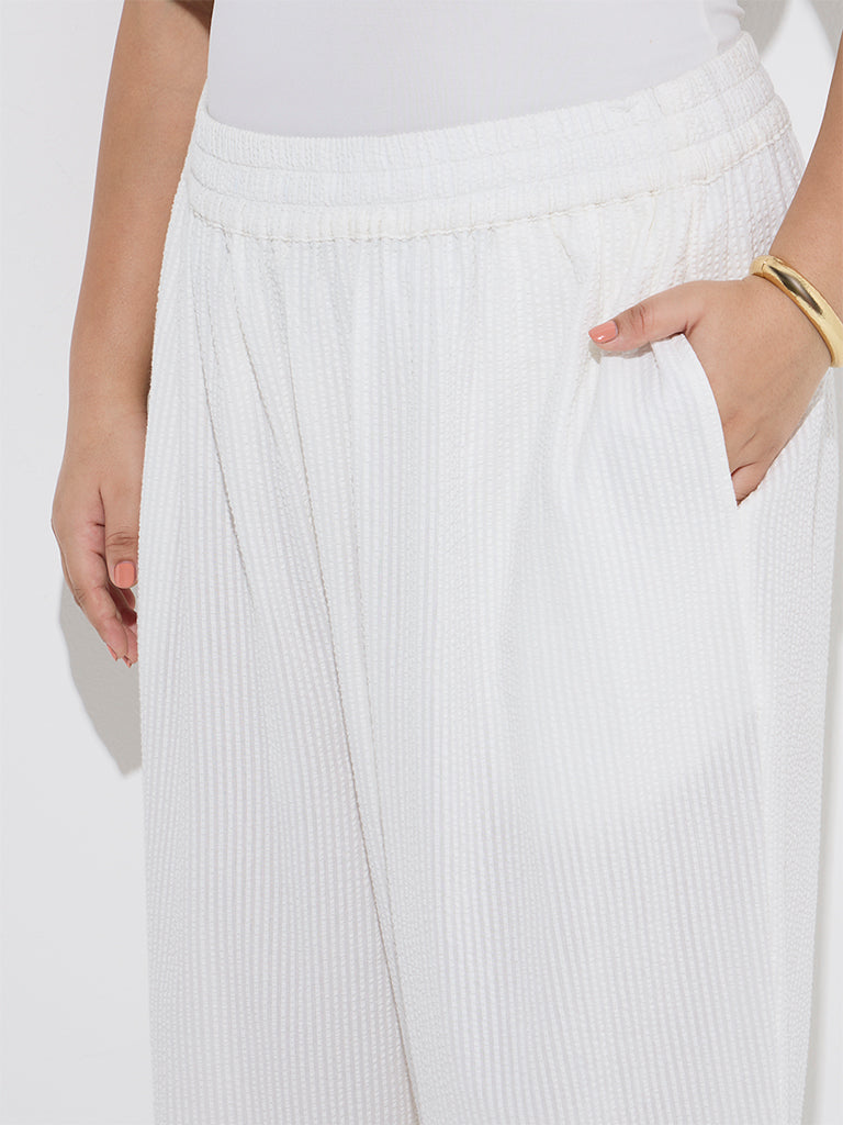 Diza White Seersucker Striped Cotton Ethnic Pants