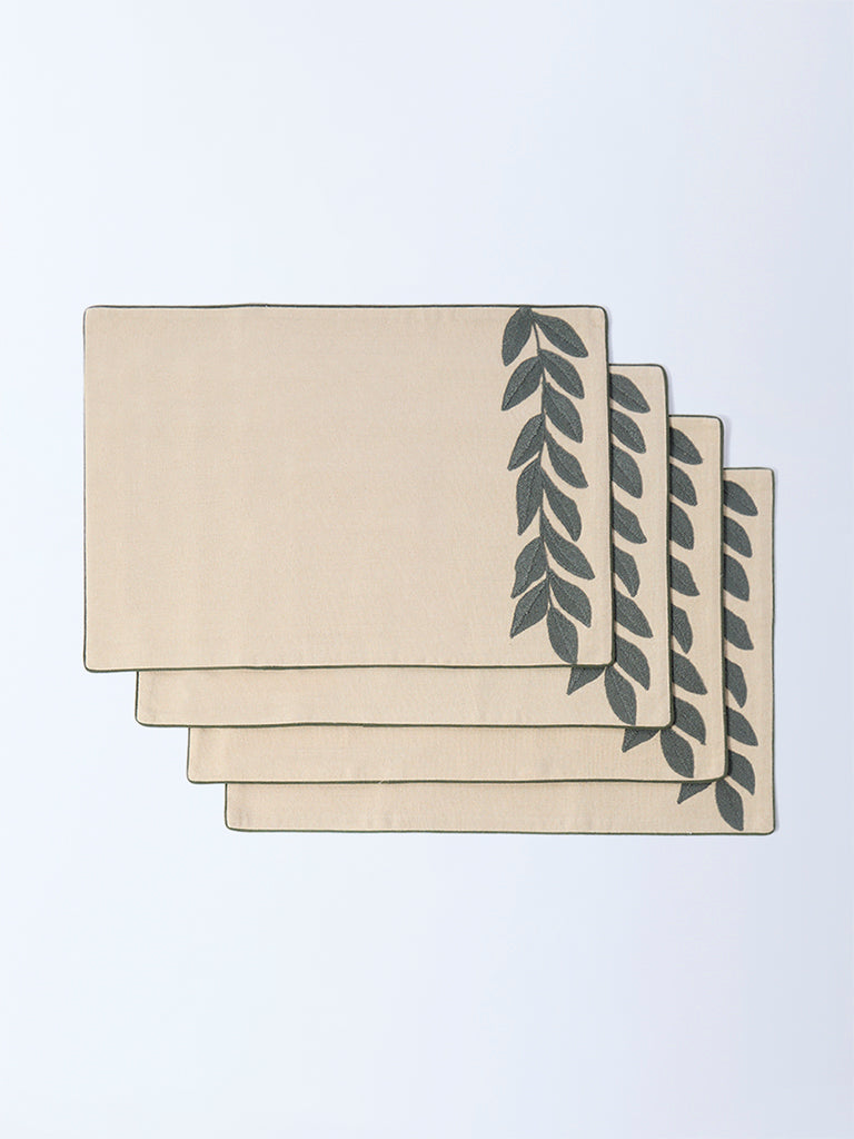 Westside Home Beige Leaf Design Placemats (Set of 4)