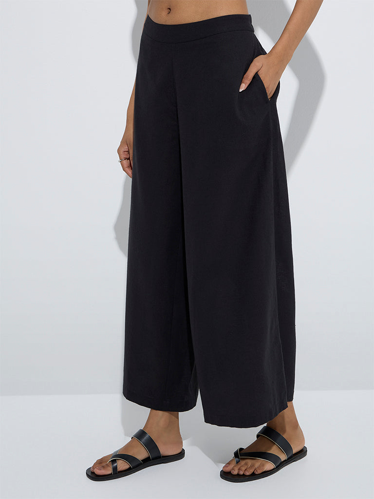 Utsa Black Solid Cotton-Blend Ethnic Pants