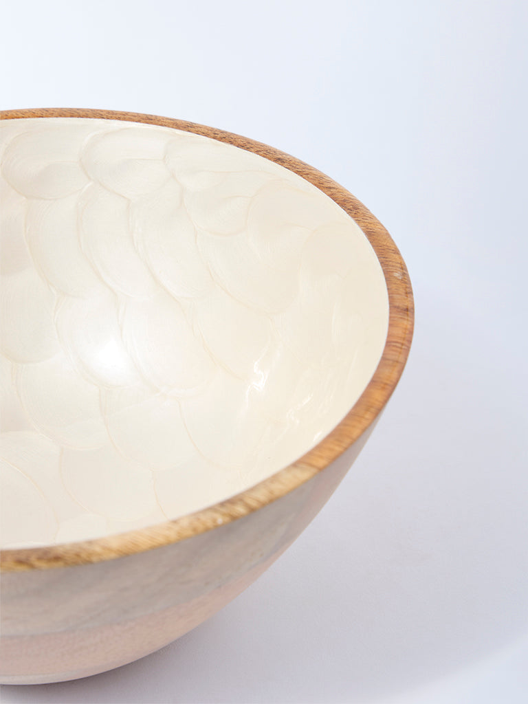 Westside Home White Shell Detailed Enamel Bowl
