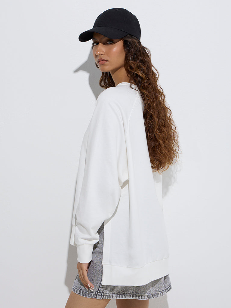 Nuon White Text Design Cotton Sweatshirt