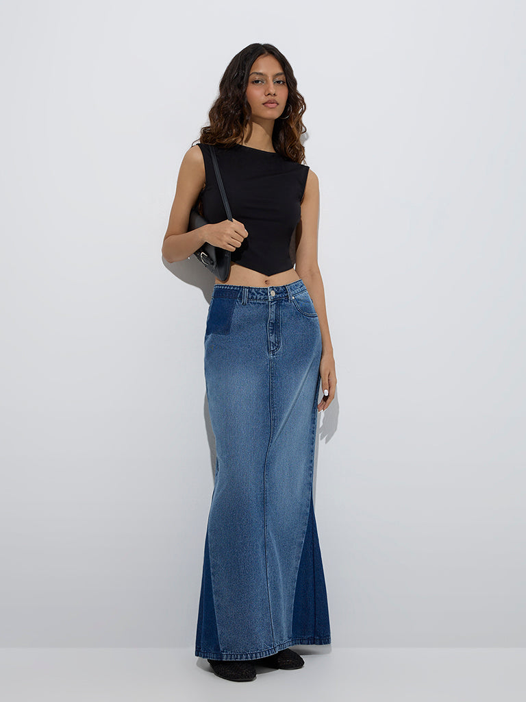 Westside Nuon Women's Blue Mid-Rise Denim Skirt for Casual Wear Full Model View