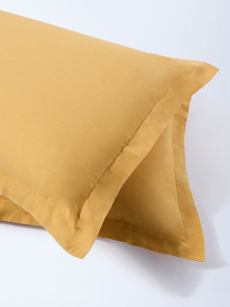 Westside Home Mustard Solid Pillowcases (Set of 2)