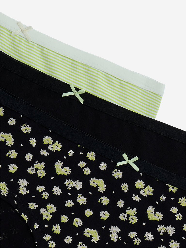 Westside Wunderlove Women's Black Cotton-Blend Low Rise Briefs - Pack of 3 for Casual Wear Zoom View