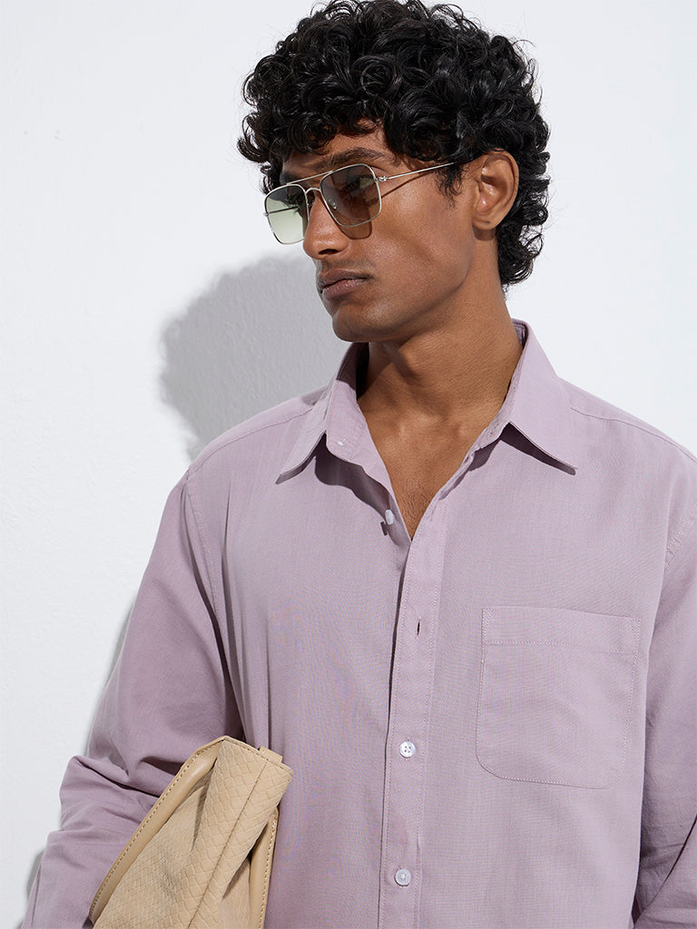 Westside WES Casuals Men's Lavender Solid Relaxed-Fit Shirt for Casual Wear Zoom View