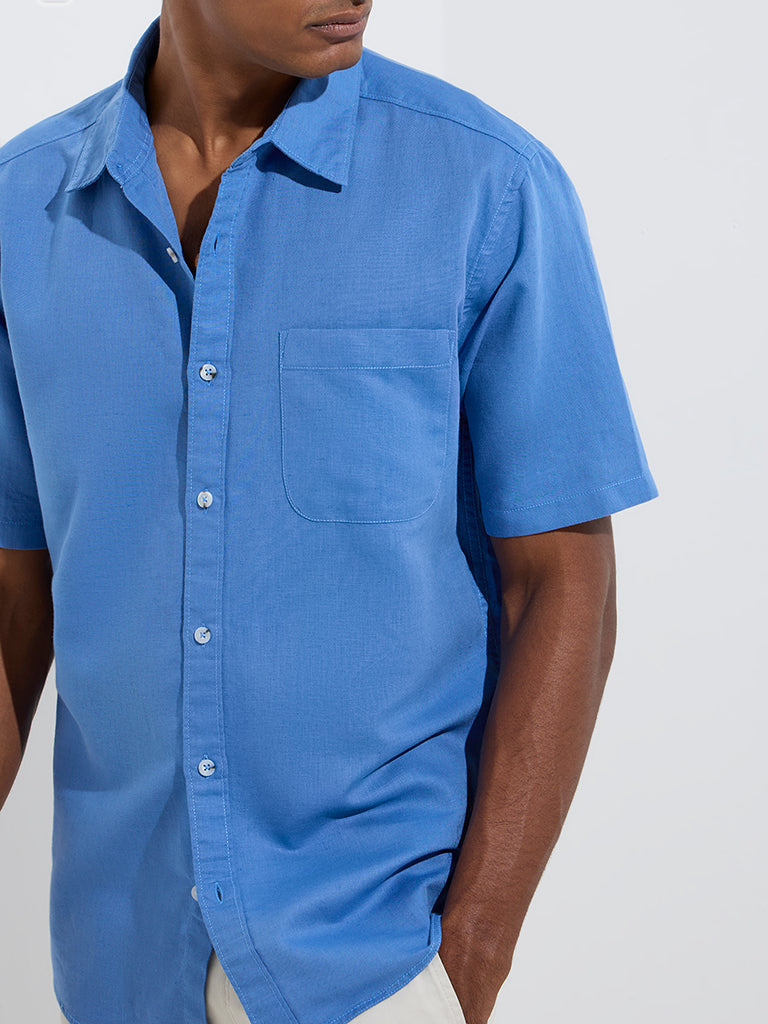 Westside WES Casuals Men's Blue Relaxed-Fit Linen-Blend Shirt for Casual Wear Zoom View