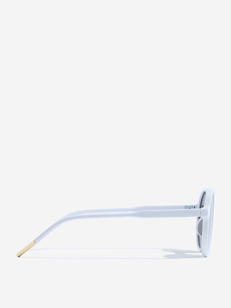 Westside Accessories White Round Sunglasses with Pouch