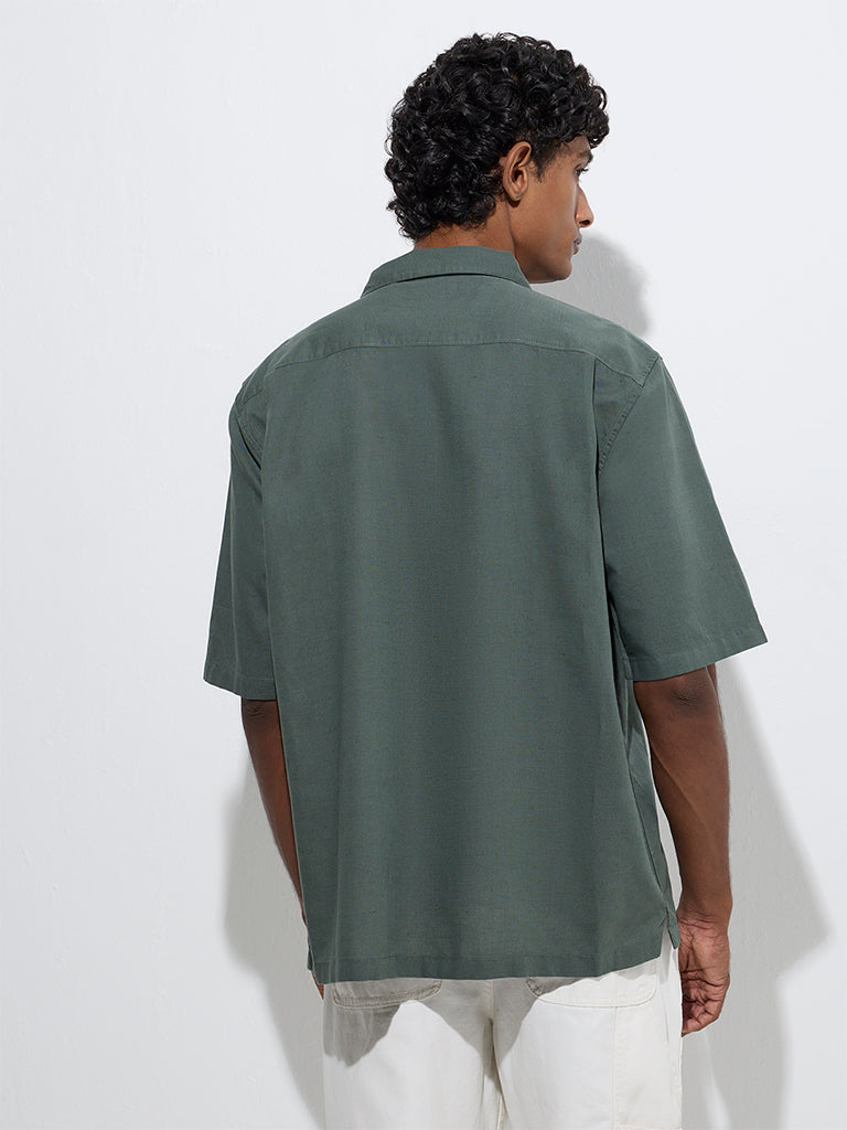 Westside WES Casuals Men's Teal Solid Relaxed-Fit Cotton-Blend Shirt for Casual Wear Back View