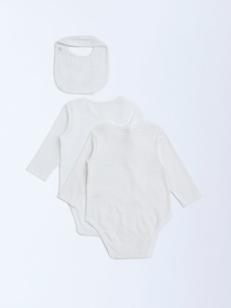 Westside HOP Baby Boy's Off-White Printed Cotton Rompers with Bib - Pack of 2 for Casual Wear Back View