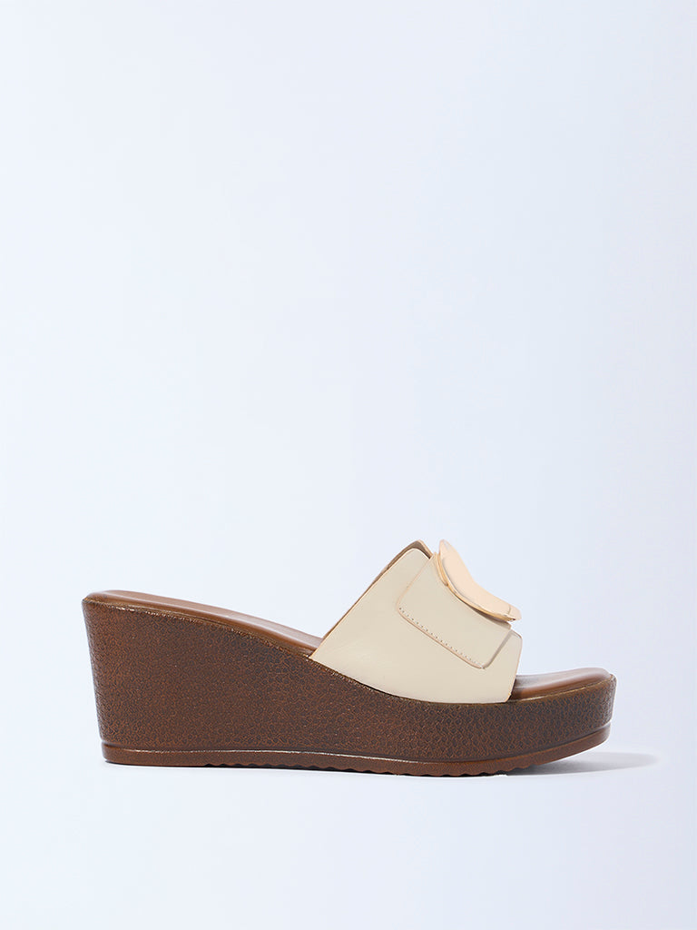 Westside LUNA BLU Women's Beige Hardware-Detailed Wedge Sandals for Casual Wear Side View