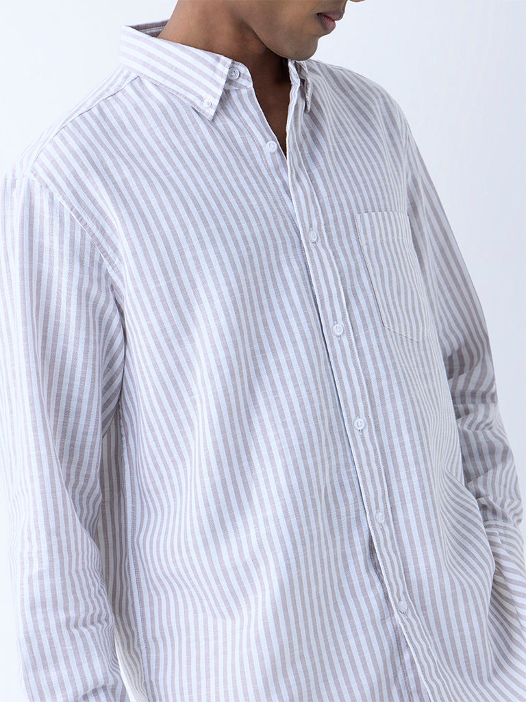 Westside WES Casuals Men's Taupe Stripe Pattern Relaxed-Fit Cotton-Blend Shirt for Casual Wear Zoomed View