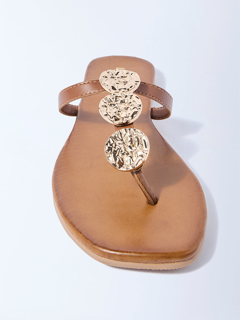 LUNA BLU Tan Hardware-Detailed Thong Strap Sandals