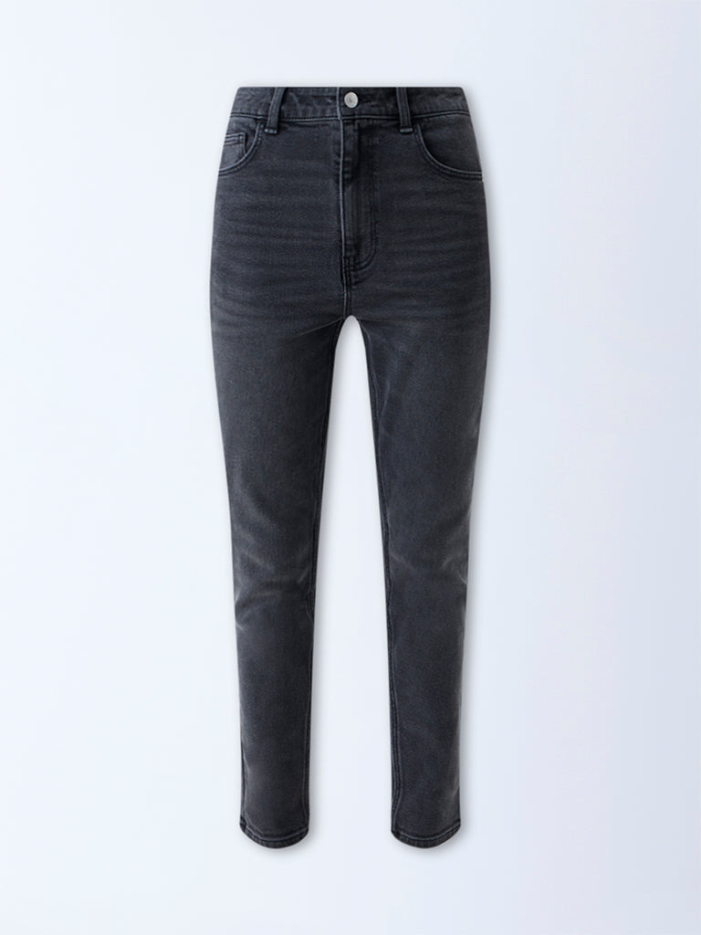 Westside Nuon Women's Grey Skinny-Fit Mid-Rise Jeans for Casual Wear Flatlay