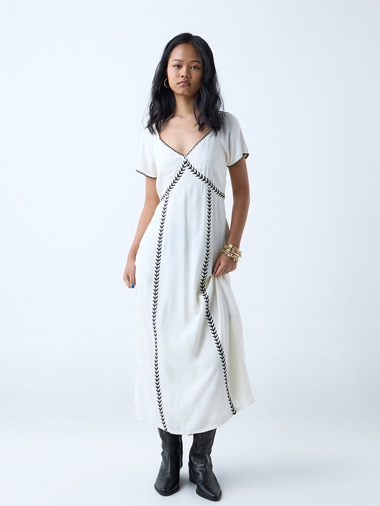 Bombay Paisley White Leaf Design A-Line Dress
