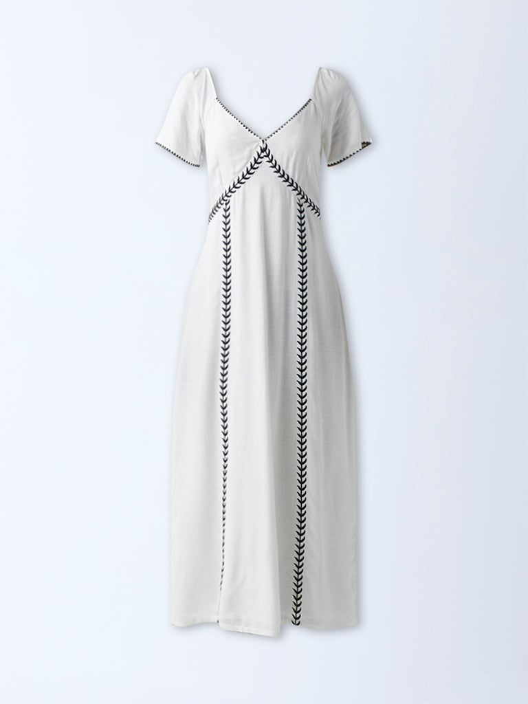 Bombay Paisley White Leaf Design A-Line Dress