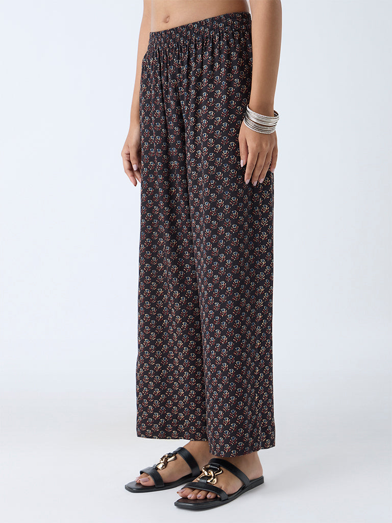 Ungaro Fever Black Cotton Women's Pants main image 1