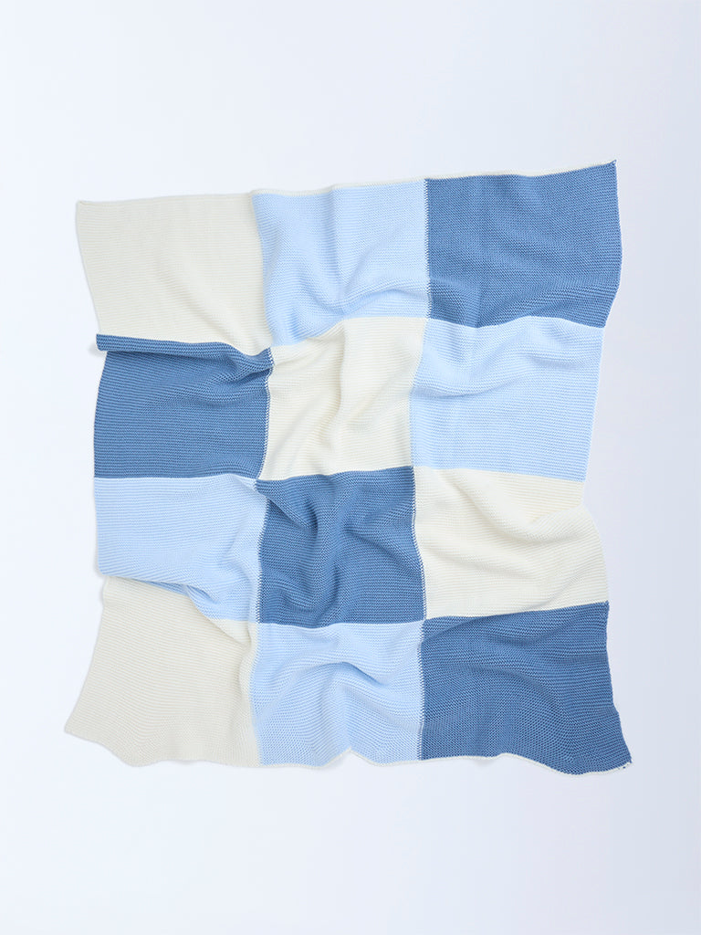 HOP Baby Blue Patchwork Detailed Cotton Blanket