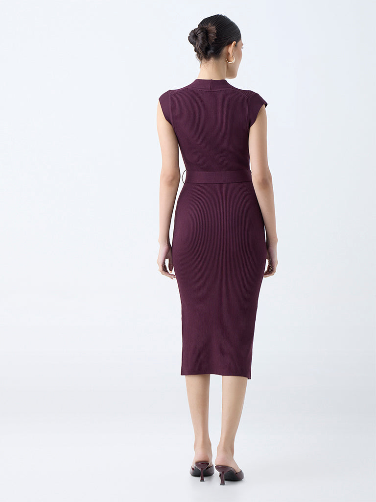 Wardrobe Wine Ribbed-Textured Bodycon Dress with Belt